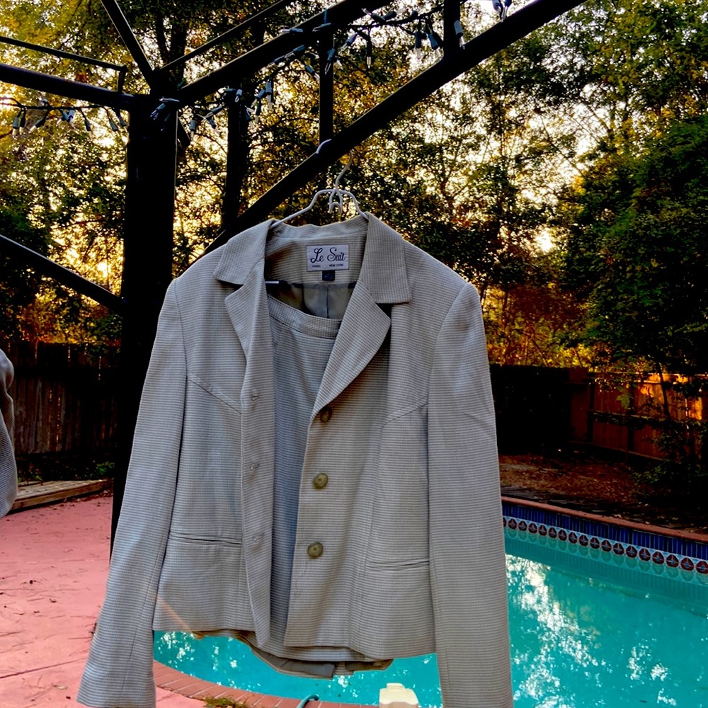 Women’s Dress Suit